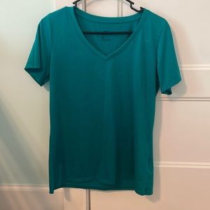 Large teal Nike Dri-Fit shirt